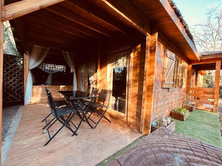 Chalet Bois Jacuzzi Bessan Ngoại thất bức ảnh